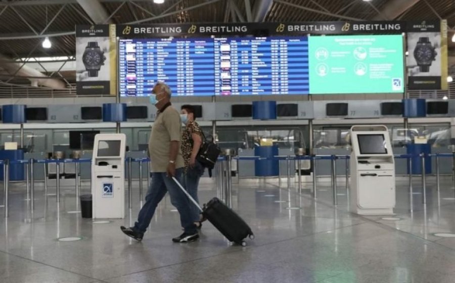Παράταση αεροπορικής οδηγίας - Επιτρέπονται μόνο οι ουσιώδεις πτήσεις εσωτερικού