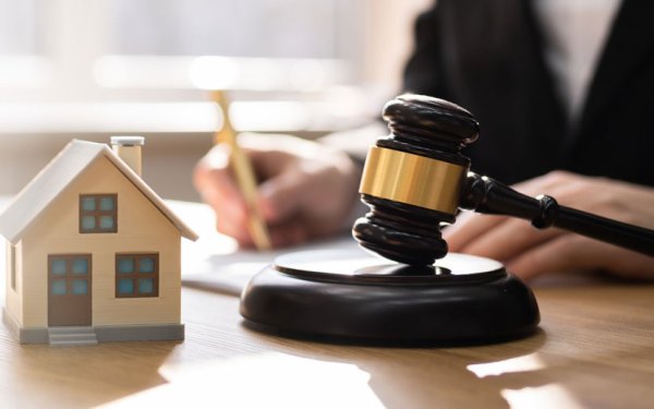 ΚΡΑΝΗ: "Μια ακόμη νίκη της Πρωτοβουλίας κατά των Πλειστηριασμών στην Κεφαλονιά"