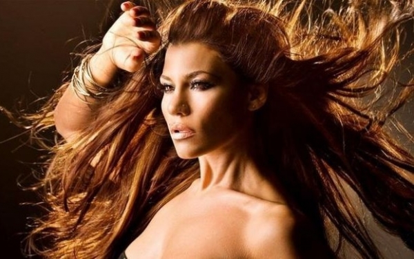 Αγνώριστη η Κεφαλονίτισσα Αννέτ Αρτάνι - Έγινε bodybuilder (εικόνες)