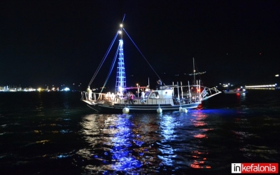 Η μαγευτική βαρκαρόλα στο Αργοστόλι! (εικόνες/video)