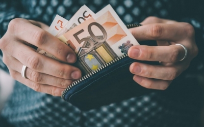 6 βήματα - Τι πρέπει να κάνετε για να δείτε αν δικαιούστε κοινωνικό μέρισμα