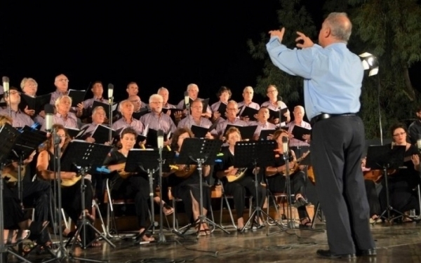 Απόψε Βαρκαρόλα από την Χορωδία και Μαντολινάτα Αργοστολίου