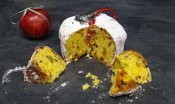 "Aδελφότητα Πειραιά" και "Ριφόρτσο" κόβουν μαζί βασιλόπιτα