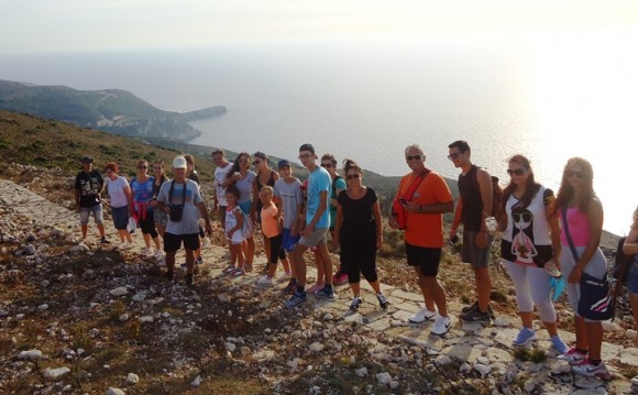 &quot;Φως, χρώμα, ευλογία, ζωντάνια&quot; χαρακτηρίζουν την ορεινή εξόρμηση στα Καμιναράτα!