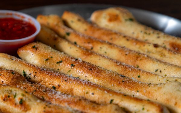 Συνταγή για μακρόστενα σκορδοψωμάκια