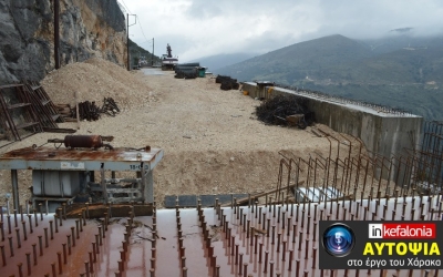 Κατολίσθηση στην περιοχή του Χάρακα