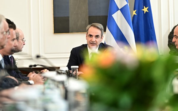 Αυτά είναι τα 8 νέα μέτρα που ανακοίνωσε ο Μητσοτάκης
