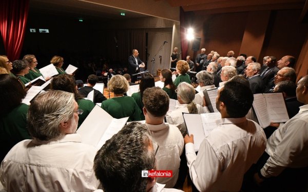 Μελωδικές φωνές «πλημμύρισαν» το Πνευματικό Κέντρο Κουρκουμελάτων