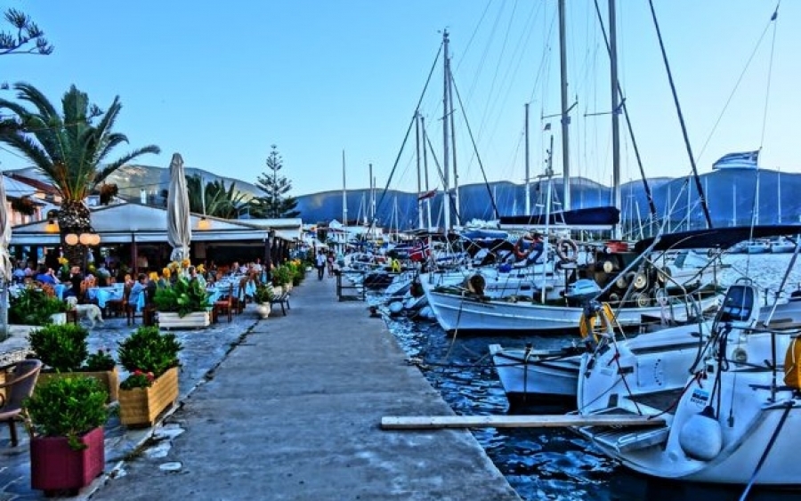Καλές οι Νηρηίδες, αλλά με την μαρίνα της Σάμης τι θα γίνει; Ένας ειδικός μας λέει την γνώμη του...