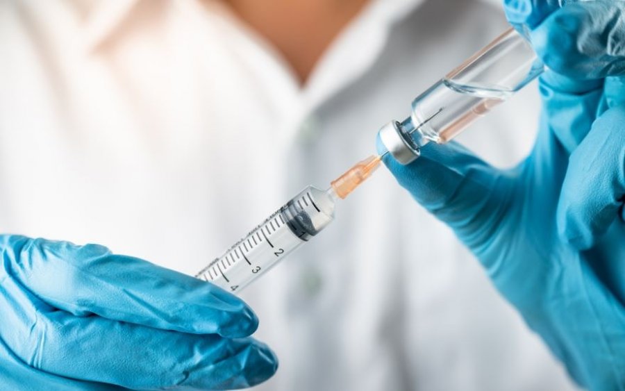 Κορονοϊός: Ποιοι θα χρειαστούν τρίτη δόση εμβολίου από Σεπτέμβριο