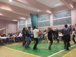 Ο Χριστουγεννιάτικος Χορός της Γ' Λυκείου Σάμης (εικόνες)