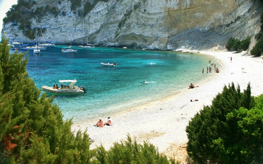 Προσάραξη πλοίου στην Ιθάκη