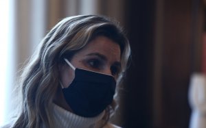 Σοφία Μπεκατώρου: Υπάρχουν 37 καταγγελίες κοριτσιών και οι φερόμενοι δράστες βρίσκονται σε θέσεις ευθύνης