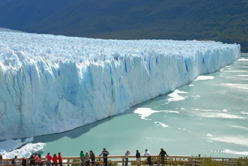 Ο εντυπωσιακός παγετώνας Perito Moreno