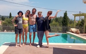 Το Αυστραλιανό συγκρότημα Tropical f*** Storm στην Κεφαλονιά (εικόνες)