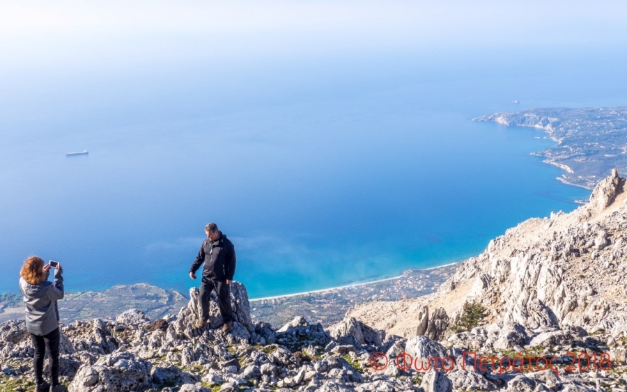 Η Ορειβατική Λέσχη στον Αίνο (εικόνες)