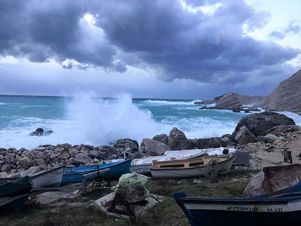 Στους Πετανούς με φουρτούνα...