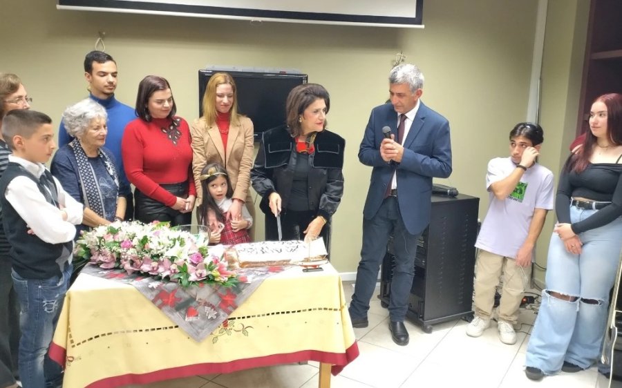 Η Κοπή της Βασιλόπιτας από τον Σύλλογο Φαρσινών Πειραιά "Ο Άγιος Χριστόφορος" (εικόνες)