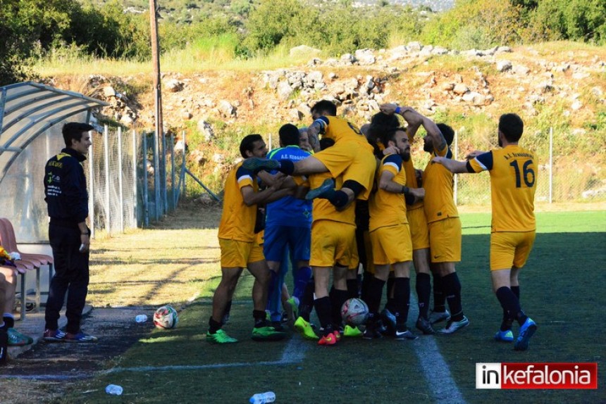 Ο τίτλος στα ίσια! Η ΑΕΚ νίκησε στις Κεραμειές (1-0) και έπιασε την Εικοσιμία – Πιθανόν το πρωτάθλημα να κριθεί σε αγώνα μπαράζ (εικόνες)