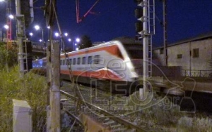 Εφτασε στη Θεσσαλονίκη υπό άκρα μυστικότητα το «ασημένιο βέλος» -Αθήνα-Θεσσαλονίκη σε 3,5 ώρες [εικόνες &amp; βίντεο]