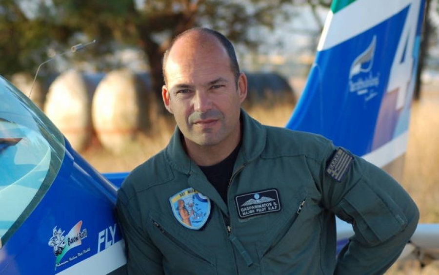 Σπ. Γασπαρινάτος: "Τελείως ψευδής η πληροφορία ότι βοήθησα στην σύλληψη του εμπρηστή κυνηγώντας τον με το αεροπλάνο από αέρος"