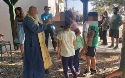 Γαύδος: Συγκινητικές εικόνες - Με τέσσερις μαθητές ο αγιασμός στο ακριτικό νησί