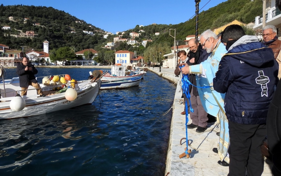 Τα Θεοφάνεια σε Κιόνι και Φρίκες (εικόνες)