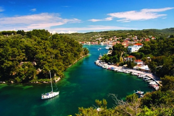 Κρουαζιέρα στους Παξούς με το «AGELOS TRAVEL»