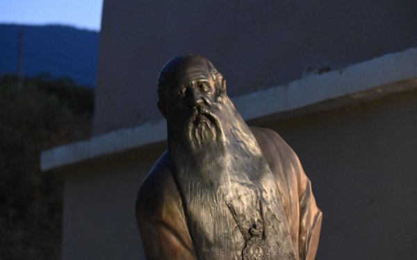 Συγκίνηση - Πραγματοποιήθηκαν τα αποκαλυπτήρια της προτομής του αείμνηστου Γεράσιμου Φωκά