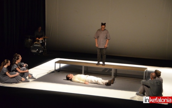 KENTRO THE LAB : Με μεγάλη επιτυχία παρουσίασε την παράσταση «Βόυτσεκ» στον Κέφαλο