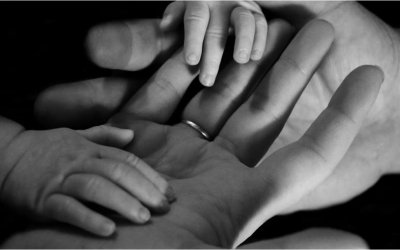 Επίδομα παιδιού 2025 από τον ΟΠΕΚΑ: Τα νέα SOS που πρέπει να γνωρίζετε για την επόμενη πληρωμή και την φορολογική δήλωση