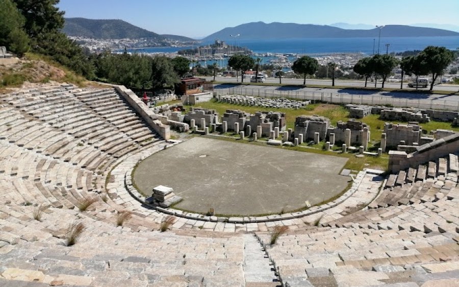 Τουριστικά… γράφει ο Γιώργος Μεσσάρης