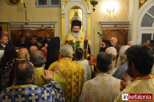 Με λαμπρότητα ο Μέγας Εσπερινός στην Ι.Μ. Αγίου Ανδρέα Μηλαπιδιάς στα Περατάτα (εικόνες + video)