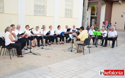 Όμορφα ακούσματα στην συναυλία της χορωδίας του ΚΑΠΗ Αργοστολίου  (εικόνες + video)