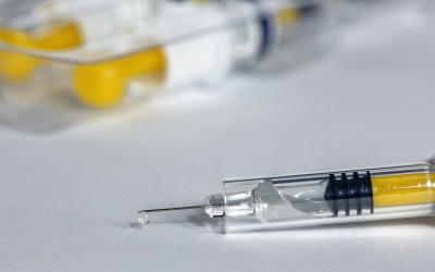 Εμβόλιο για κορονοϊό εγκρίθηκε στη Ρωσία - Εμβολιάστηκε η κόρη του Πούτιν