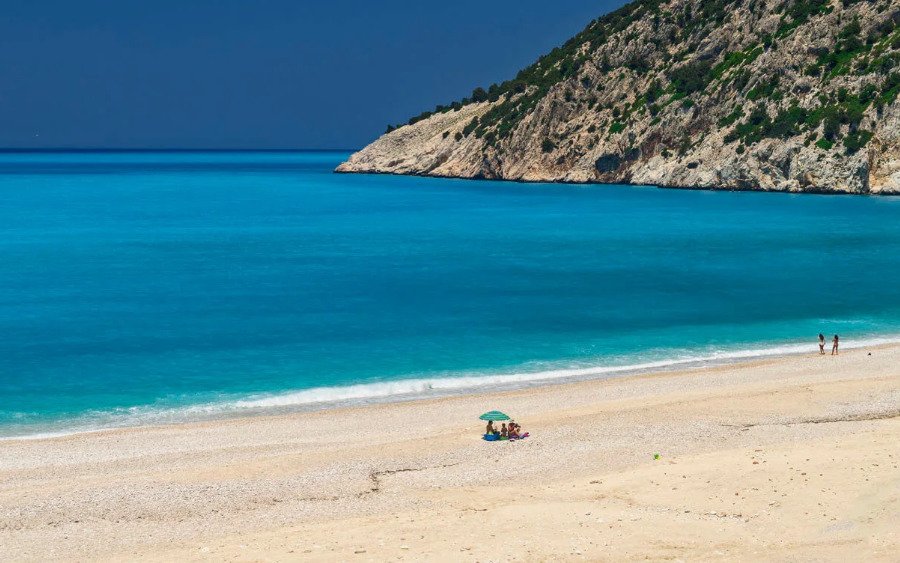 Διεθνής διάκριση για την Κεφαλονιά – Στα 10 κορυφαία νησιά της Μεσογείου από την Telegraph