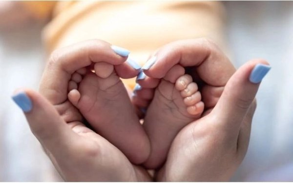 Επίδομα Παιδιού: Πότε λήγει η προθεσμία υποβολής αιτήσεων - Πώς υπολογίζεται το ποσό