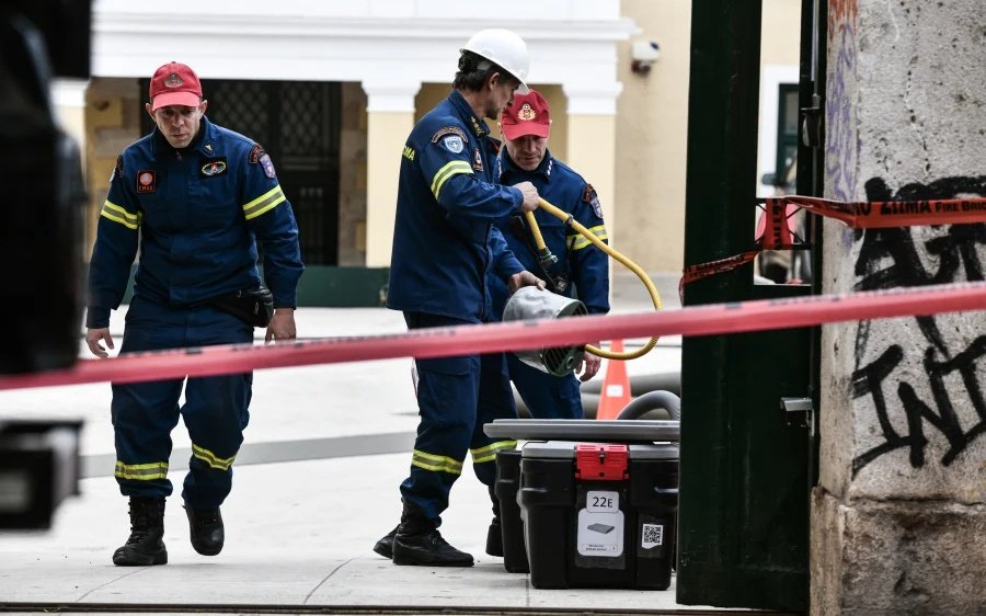 Παξοί: Γυναίκα έπεσε σε γκρεμό, επιχείρηση της ΕΜΑΚ για τον απεγκλωβισμό της