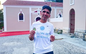 Θεόφιλος Μιχαλάτος: Συγχαρητήρια στον Γιώργο Ζαχαριάδη για την κατάκτηση του Kefalonia Backyard Ultra 2025