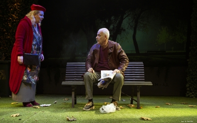 «Το παγκάκι» με τον Γιώργο Κιμούλη και την Φωτεινή Μπαξεβάνη στην Κεφαλονιά