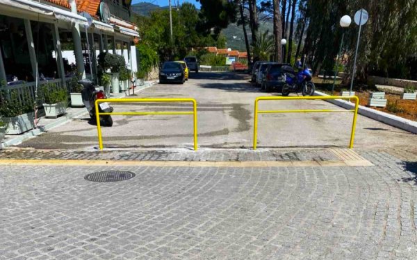 Επιστρέφει ο πεζόδρομος στη Σκάλα - Τι αλλάζει στην κυκλοφορία