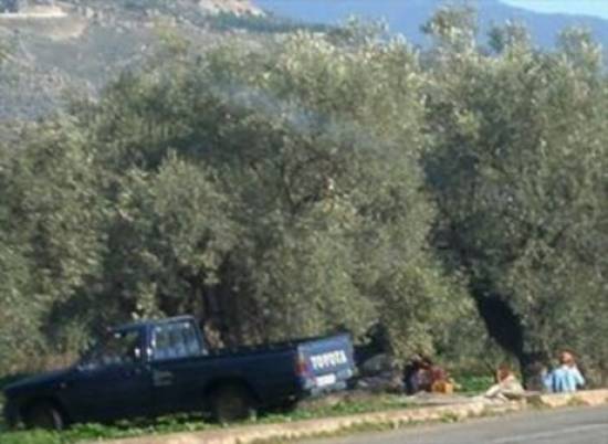 Ιωάννινα: 'Έκρυβε στην καρότσα αγροτικού ΙΧ, 300 κιλά χασίς