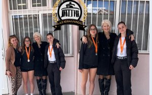 Με χαμόγελα και επιτυχίες οι μαθητές των Μεσοβουνίων στους αγώνες στίβου στο Ληξούρι