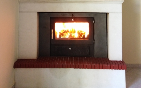 Turn your fireplace into an energy one - Visit the fireplace center Filippatos