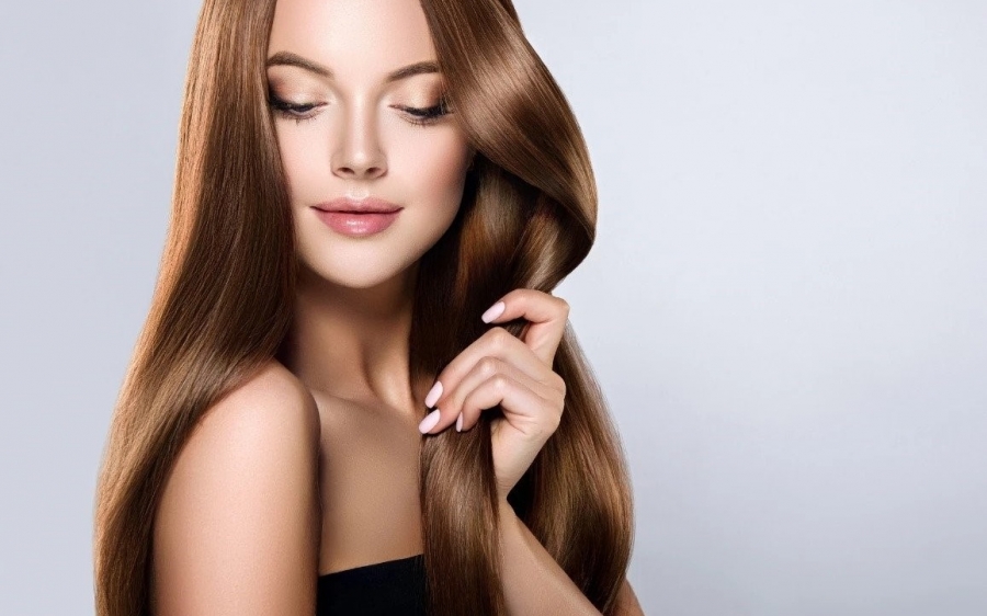 Τι είναι η Θεραπεία Brazilian Keratin και ποια η διαφορά της από μια απλή Κερατίνη