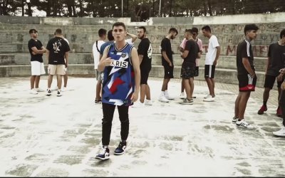 Τo νέο video clip του KAGO στο κομμάτι "Booth"