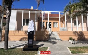 Έτοιμη η προτομή του Μίκη Θεοδωράκη - Το συγκινητικό μήνυμα για τη σχέση του με την Κεφαλονιά