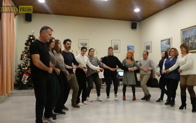 Πύλαρος: Με πολύ χορό έκοψε την πίτα του ο Πολιτιστικός Σύλλογος Αγίας Ευφημίας &quot;Το Φανάρι&quot; (εικόνες)