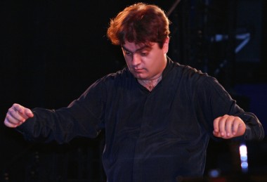 Ο Διακεκριμμένος Μαέστρος Παναγής Μπαρμπάτης στην τηλεόραση του Αχελώου