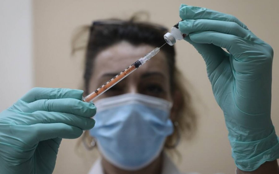 Εθνική Εκστρατεία Εμβολιασμού: Δωρεά άνω του ενός εκατ. ευρώ από το Ίδρυμα Ωνάση στο υπ. Υγείας